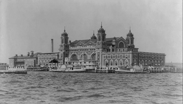 ellis island tour