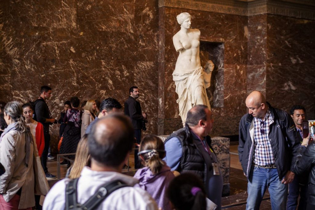 Aphrodite of Milos statue inside the Lourve, Paris