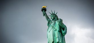 5 Reasons To Not Miss Our Ferry to Statue of Liberty Tour (+ Ellis Island!)