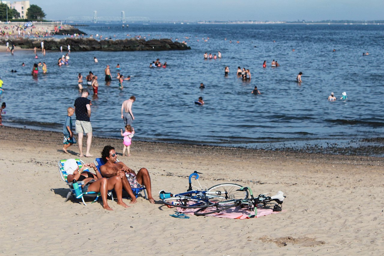 Manhattan Beach is one of New York City's best beaches