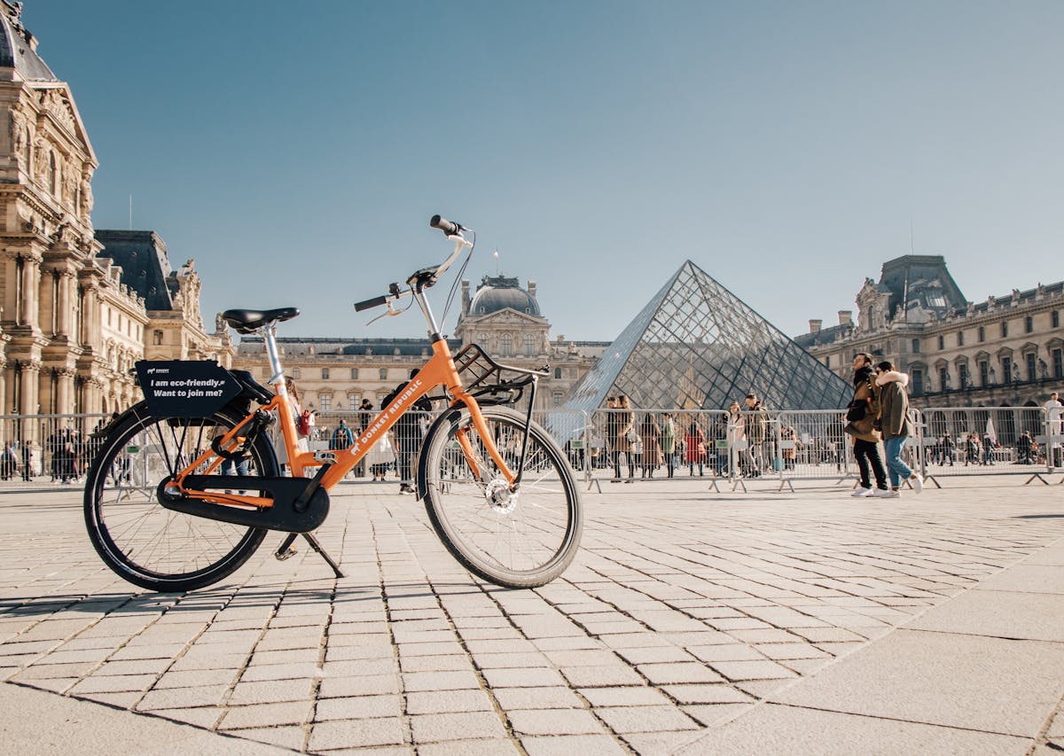 Everything You Need to Know Before Renting Bikes in Paris